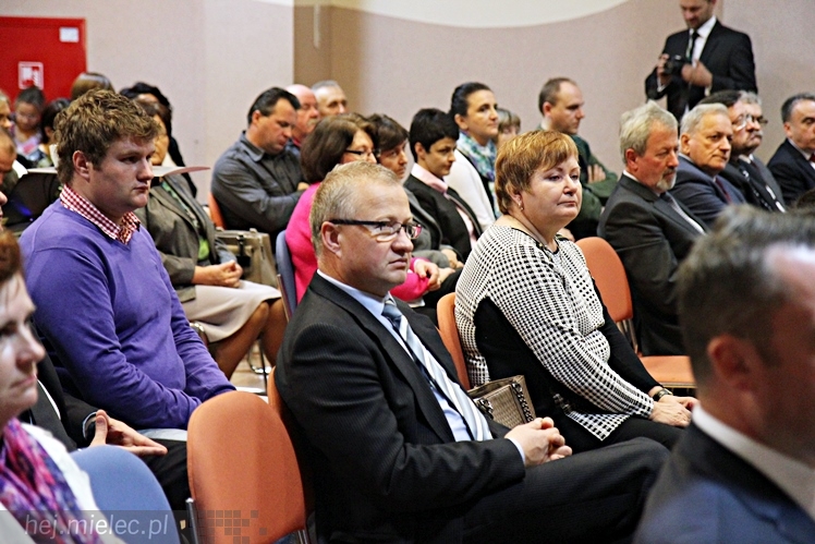 Minister Rolnictwa i Rozwoju Wsi Marek Sawicki w Mielcu na zaproszenie Podkarpackiej Izby Rolniczej