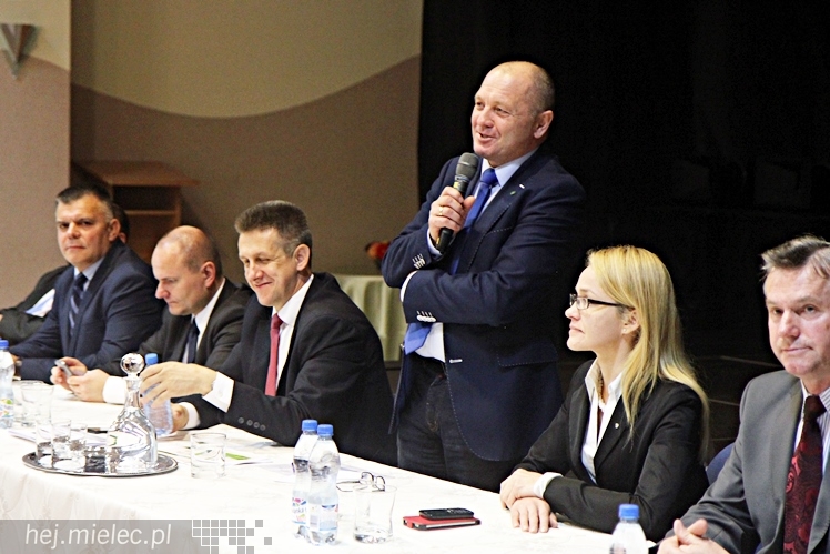 Minister Rolnictwa i Rozwoju Wsi Marek Sawicki w Mielcu na zaproszenie Podkarpackiej Izby Rolniczej