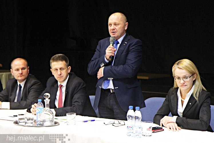 Minister Rolnictwa i Rozwoju Wsi Marek Sawicki w Mielcu na zaproszenie Podkarpackiej Izby Rolniczej