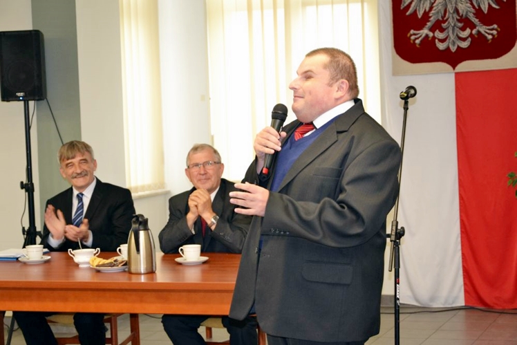 W Radomyślu Wielkim wręczono stypendia dla uczniów i nauczycieli