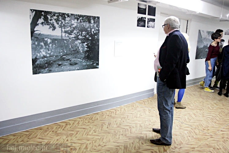 FINAŁ M4 2014 - RELACJE: Wernisaż wystaw - Półprzewodnik i Miasto To Ludzie