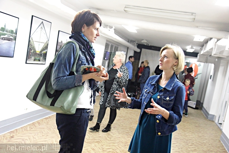 FINAŁ M4 2014 - RELACJE: Wernisaż wystaw - Półprzewodnik i Miasto To Ludzie