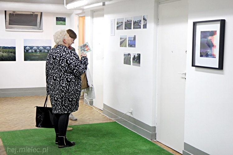 FINAŁ M4 2014 - RELACJE: Wernisaż wystaw - Półprzewodnik i Miasto To Ludzie