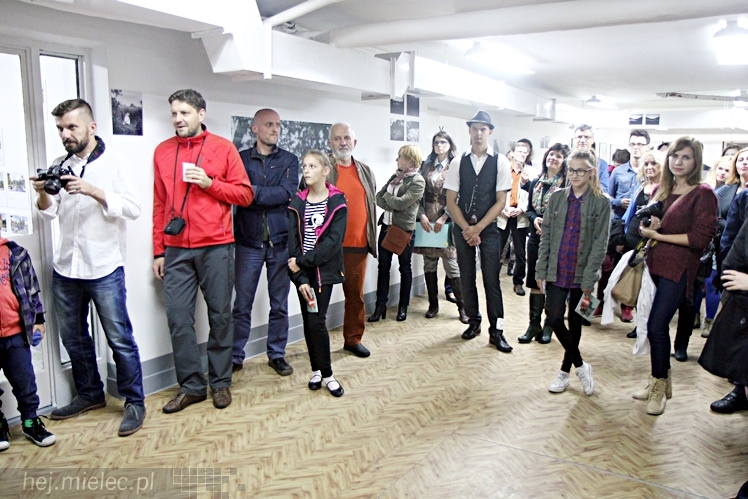 FINAŁ M4 2014 - RELACJE: Wernisaż wystaw - Półprzewodnik i Miasto To Ludzie