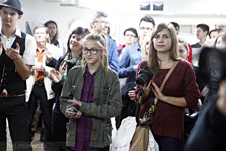 FINAŁ M4 2014 - RELACJE: Wernisaż wystaw - Półprzewodnik i Miasto To Ludzie