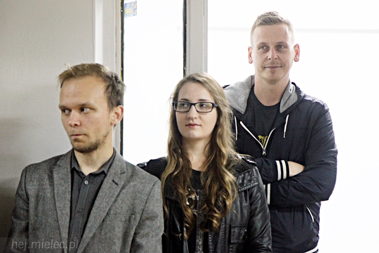 FINAŁ M4 2014 - RELACJE: Wernisaż wystaw - Półprzewodnik i Miasto To Ludzie