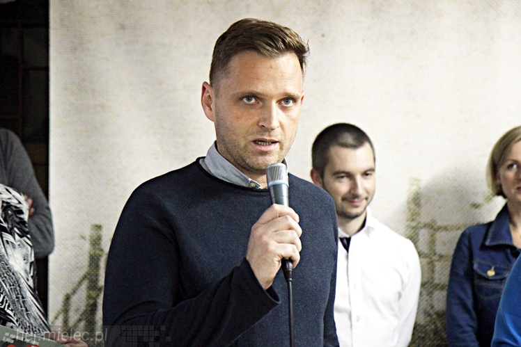 FINAŁ M4 2014 - RELACJE: Wernisaż wystaw - Półprzewodnik i Miasto To Ludzie