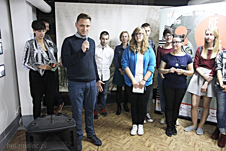 FINAŁ M4 2014 - RELACJE: Wernisaż wystaw - Półprzewodnik i Miasto To Ludzie