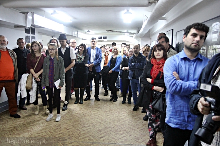 FINAŁ M4 2014 - RELACJE: Wernisaż wystaw - Półprzewodnik i Miasto To Ludzie