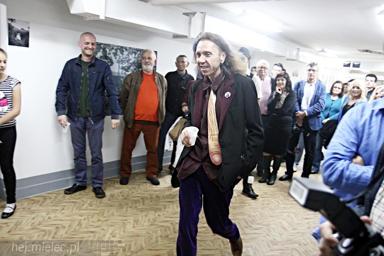 FINAŁ M4 2014 - RELACJE: Wernisaż wystaw - Półprzewodnik i Miasto To Ludzie