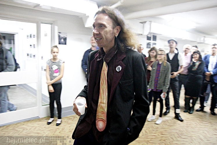 FINAŁ M4 2014 - RELACJE: Wernisaż wystaw - Półprzewodnik i Miasto To Ludzie