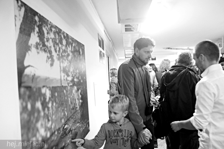 FINAŁ M4 2014 - RELACJE: Wernisaż wystaw - Półprzewodnik i Miasto To Ludzie