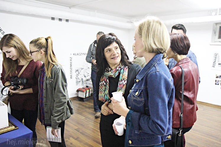 FINAŁ M4 2014 - RELACJE: Wernisaż wystaw - Półprzewodnik i Miasto To Ludzie