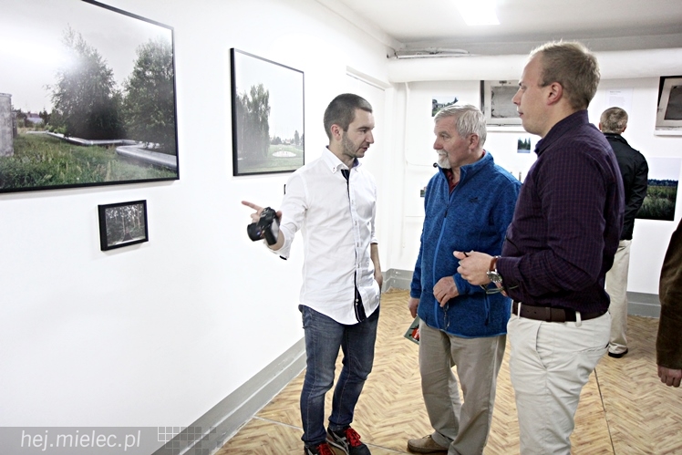 FINAŁ M4 2014 - RELACJE: Wernisaż wystaw - Półprzewodnik i Miasto To Ludzie