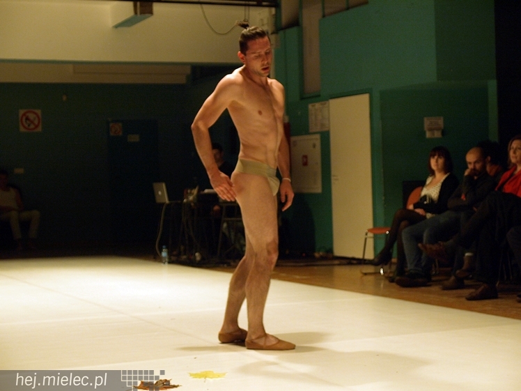 FINAŁ M4 2014 - RELACJE: ?Station De Corps? - taneczny spektakl z widownią? na scenie