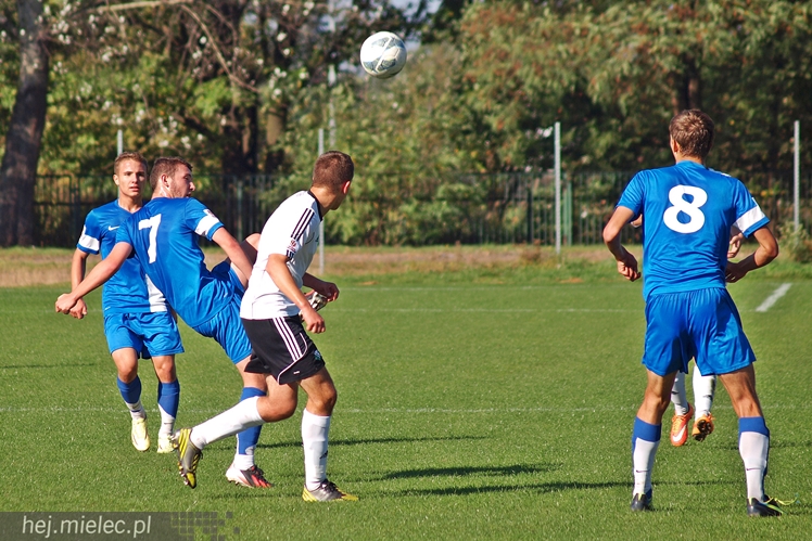 Legia Warszawa za mocna dla Stali Mielec w meczu CLJ