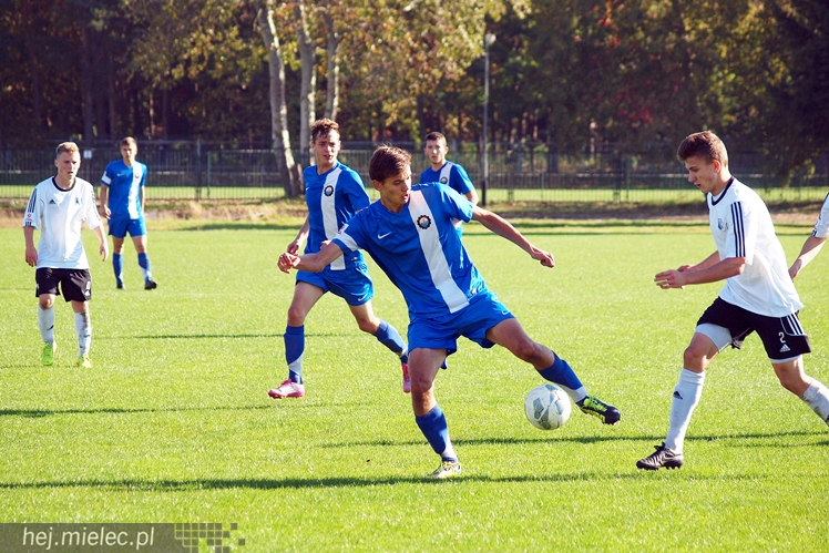 Legia Warszawa za mocna dla Stali Mielec w meczu CLJ