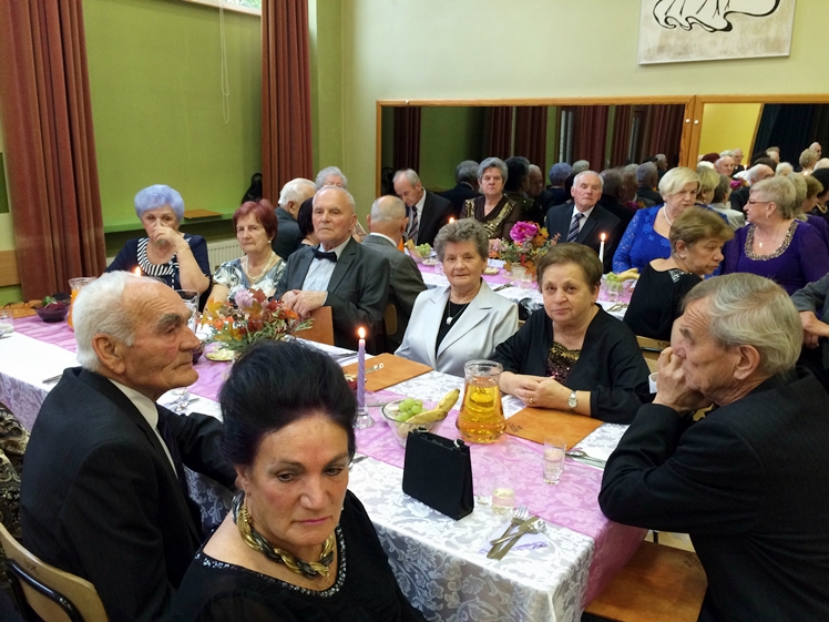 Prawie 110 osób bawiło się w SDK na spotkaniu z okazji Dnia Seniora