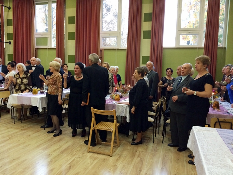 Prawie 110 osób bawiło się w SDK na spotkaniu z okazji Dnia Seniora