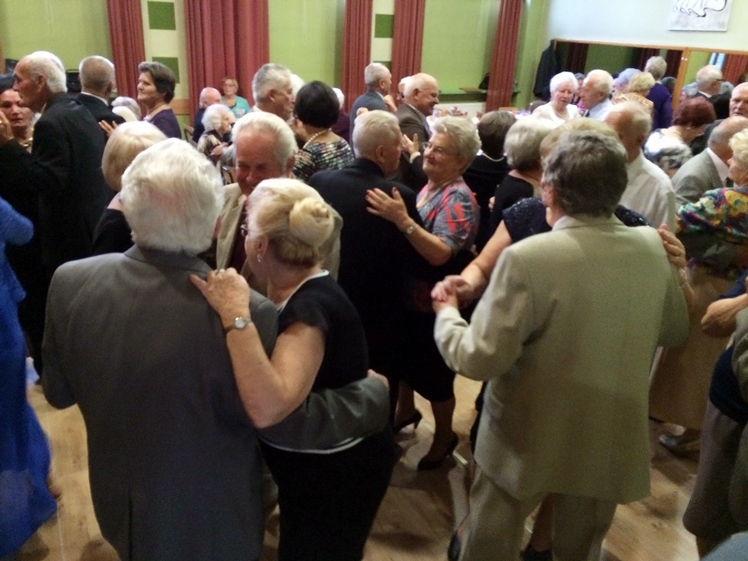 Prawie 110 osób bawiło się w SDK na spotkaniu z okazji Dnia Seniora