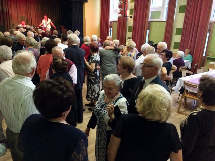 Prawie 110 osób bawiło się w SDK na spotkaniu z okazji Dnia Seniora