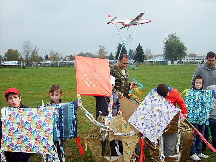 W sobotę odbyły się ?Otwarte zawody latawców skrzynkowych i płaskich?