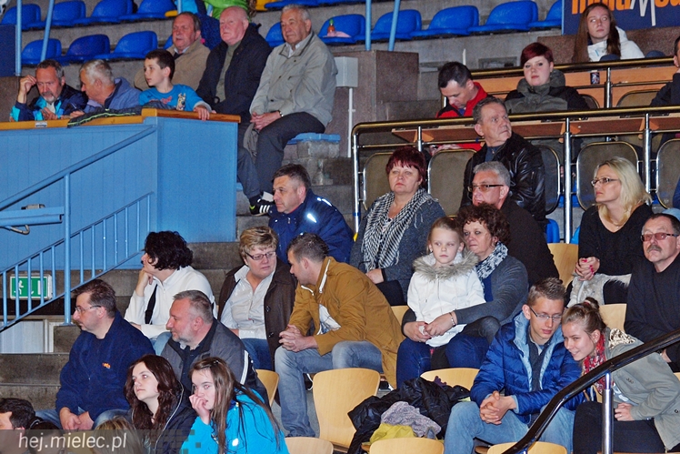 Kolejne zwycięstwo siatkarek Szóstki Mielec