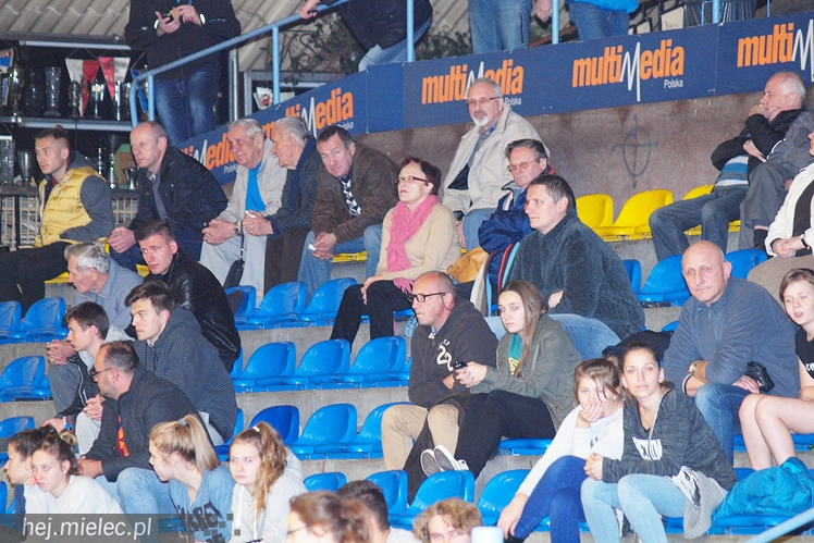 Kolejne zwycięstwo siatkarek Szóstki Mielec