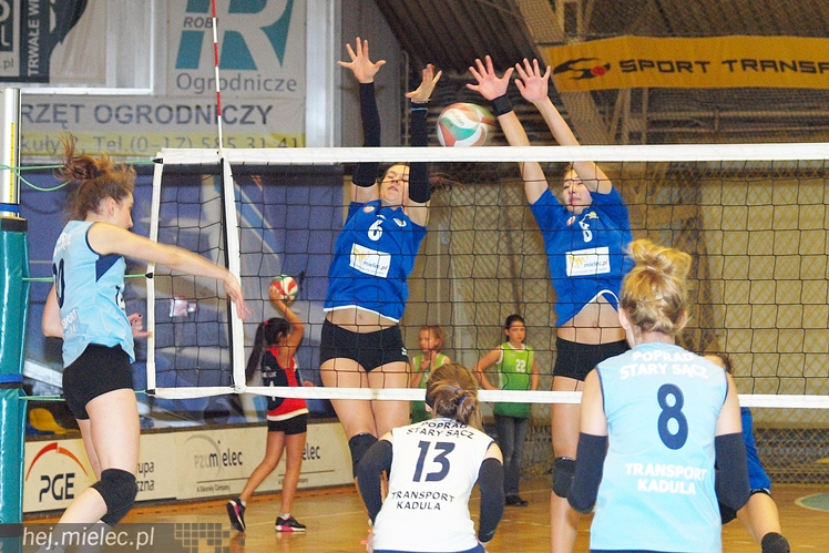 Kolejne zwycięstwo siatkarek Szóstki Mielec