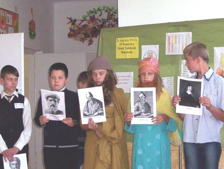 Światowy Dzień Tabliczki Mnożenia w szkole w Zabrniu