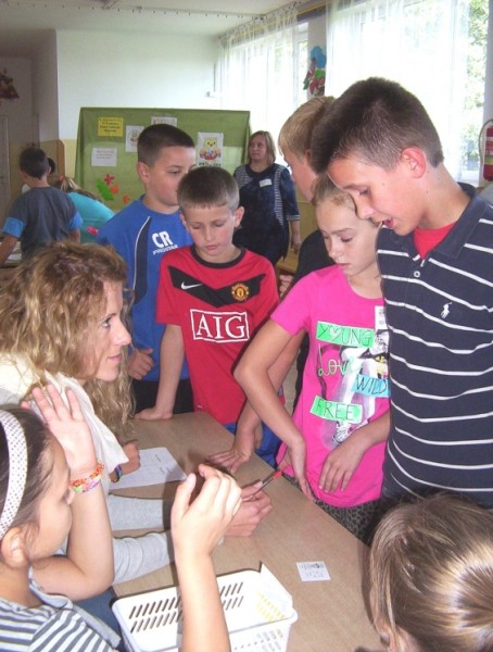 Światowy Dzień Tabliczki Mnożenia w szkole w Zabrniu