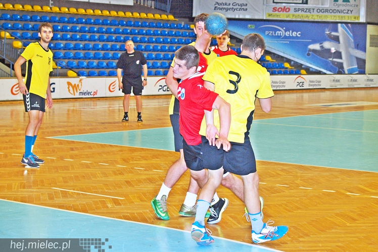 Zwycięstwo SPR Stali II Mielec na inaugurację sezonu w 3 lidze