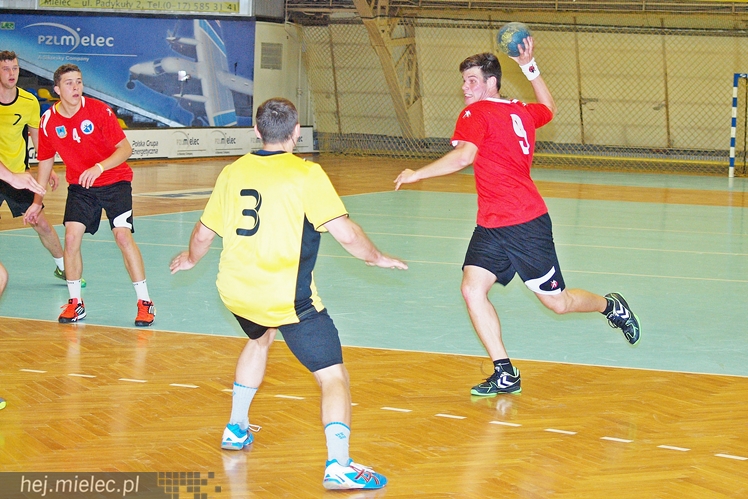 Zwycięstwo SPR Stali II Mielec na inaugurację sezonu w 3 lidze