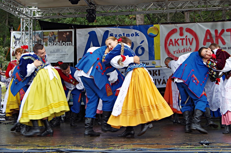 Stowarzyszenie Seniorów ZPiT ?RZESZOWIACY? na szolnockim Festiwalu Gulaszu