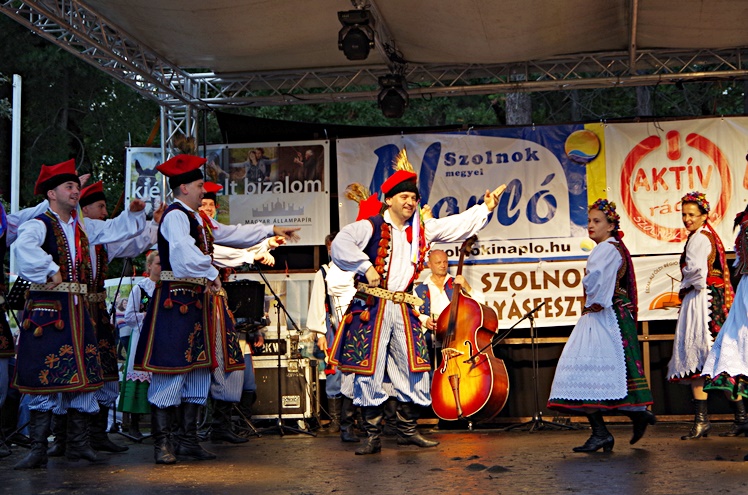 Stowarzyszenie Seniorów ZPiT ?RZESZOWIACY? na szolnockim Festiwalu Gulaszu