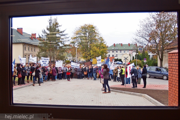 Powiatowe Pogotowie Ratunkowe ma pierwszą własną siedzibę