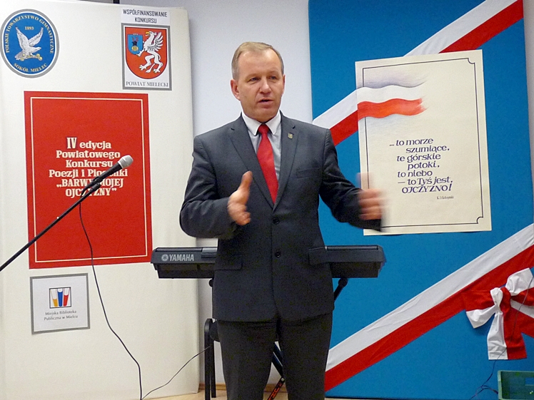 IV edycja Powiatowego Konkursu Poezji i Piosenki ?Barwy Mojej Ojczyzny? rozstrzygnięta