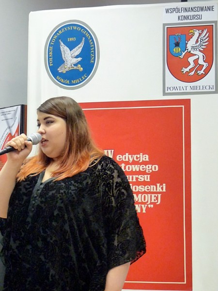 IV edycja Powiatowego Konkursu Poezji i Piosenki ?Barwy Mojej Ojczyzny? rozstrzygnięta