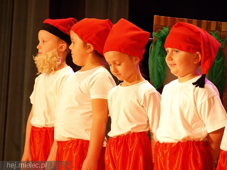 XIV Przegląd Dziecięcych Grup Teatralnych SCENAŻERIA