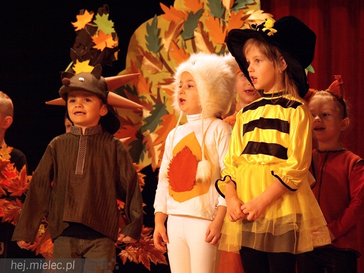 XIV Przegląd Dziecięcych Grup Teatralnych SCENAŻERIA