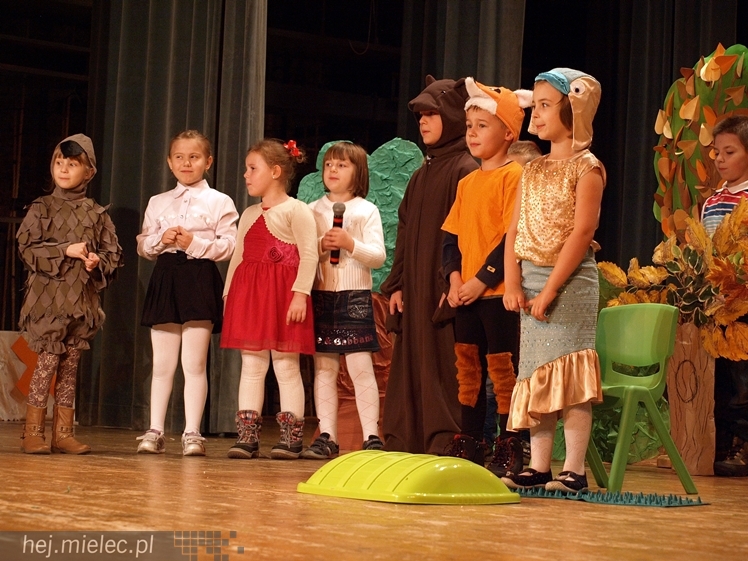 XIV Przegląd Dziecięcych Grup Teatralnych SCENAŻERIA