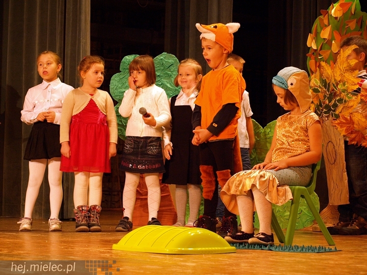 XIV Przegląd Dziecięcych Grup Teatralnych SCENAŻERIA