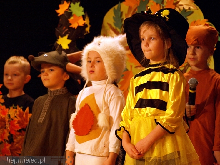 XIV Przegląd Dziecięcych Grup Teatralnych SCENAŻERIA