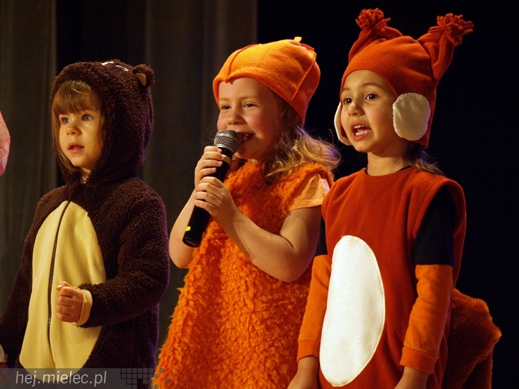 XIV Przegląd Dziecięcych Grup Teatralnych SCENAŻERIA