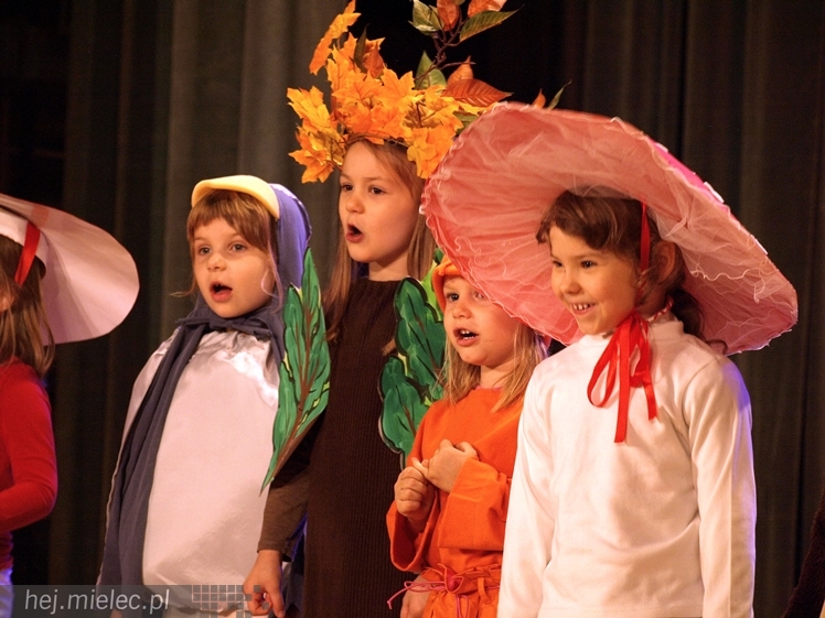 XIV Przegląd Dziecięcych Grup Teatralnych SCENAŻERIA