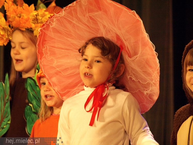 XIV Przegląd Dziecięcych Grup Teatralnych SCENAŻERIA