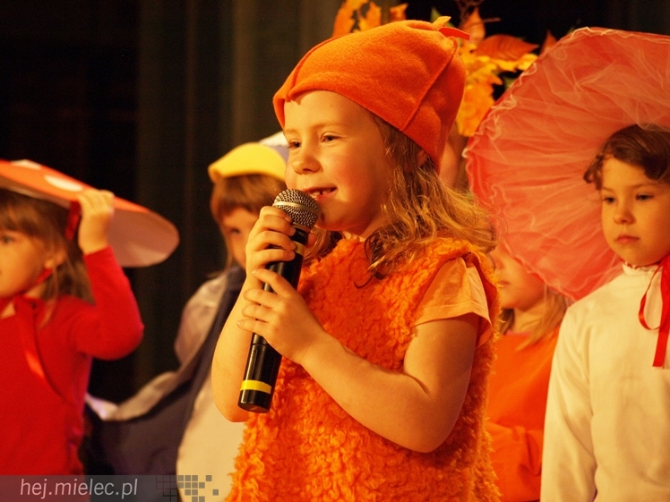 XIV Przegląd Dziecięcych Grup Teatralnych SCENAŻERIA