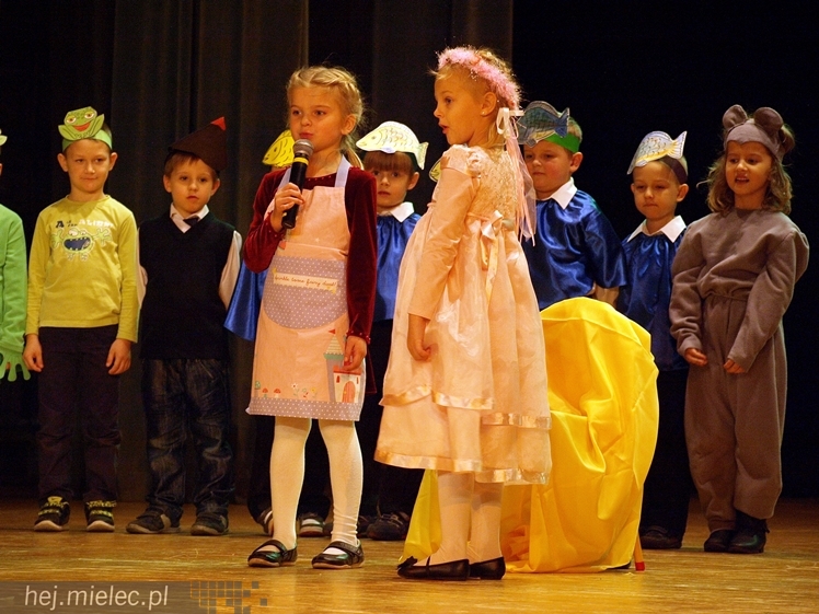 XIV Przegląd Dziecięcych Grup Teatralnych SCENAŻERIA