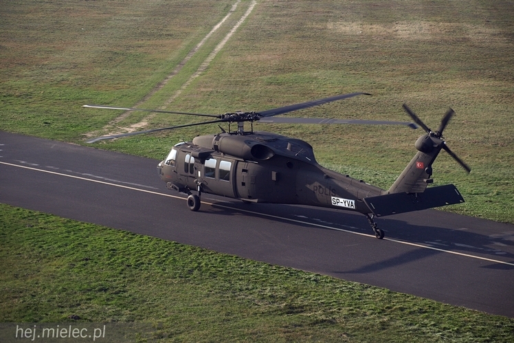 Z Mielca odleciały cztery śmigłowce Black Hawk. Będą służyć tureckiej policji