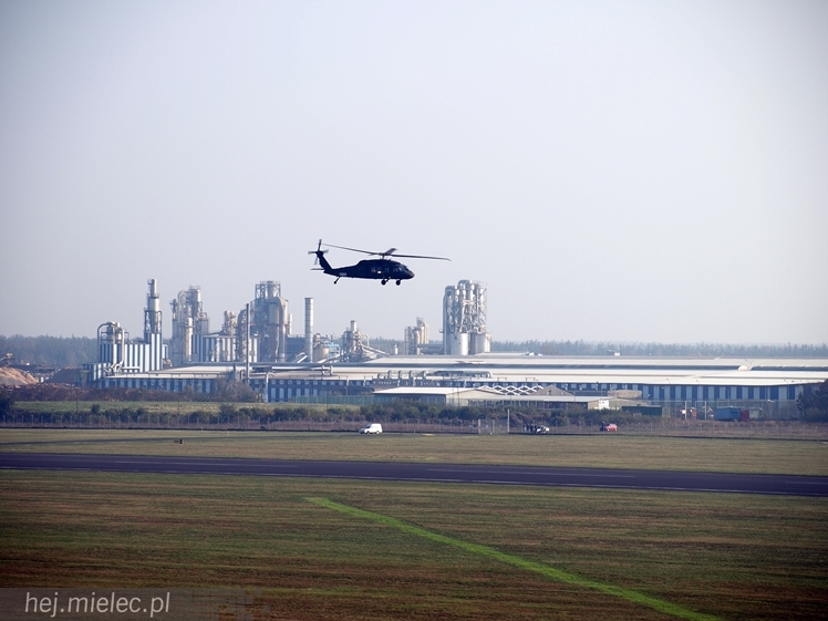 Z Mielca odleciały cztery śmigłowce Black Hawk. Będą służyć tureckiej policji